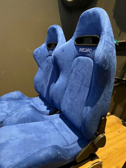 DC5 SEMI BUCKET FRONT RECARO SEATS