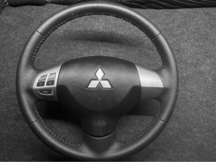 Mitsubishi Lancer EX Steering wheel