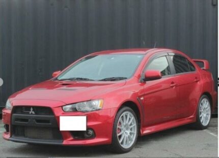 Mitsubishi Lancer Evolution 10 2013
GSR