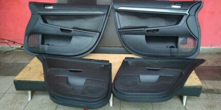 Lancer GT Door Trim leather set/
Compatible with evo X doors too