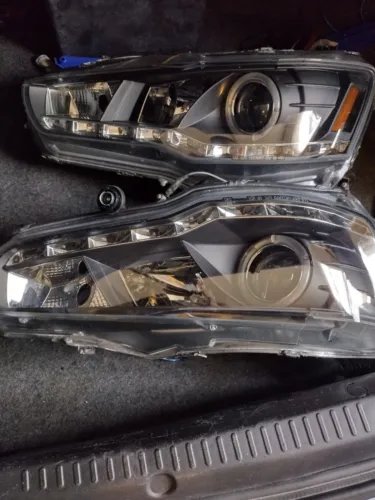 Spyder Headlights For 2008-2015  Mitsubishi Lancer Evo X..